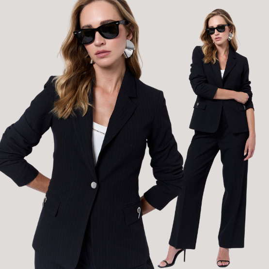 Le costume version classique mais pas stricte