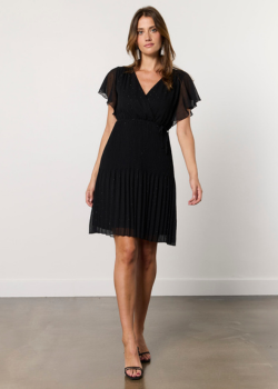 Nicole riu robe hotsell