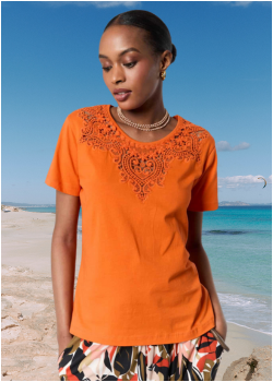 TOPS & T-SHIRTS