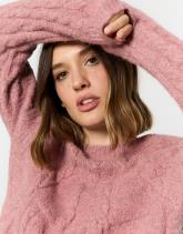 Pull épais contenant de la laine uni