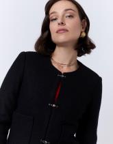 Veste courte contenant de la laine unie