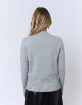 Pull épais contenant de la laine uni