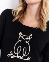 Pull fin uni décoré