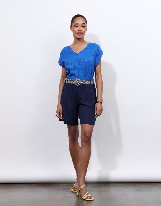 Short court uni