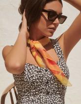 Foulard uni