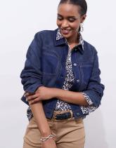 Blouson courte en suédine uni décoré